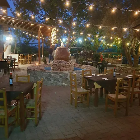 Panzió Residenza Di Campagna La Spina Santa Bova Marina