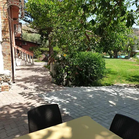 Residenza Di Campagna La Spina Santa *